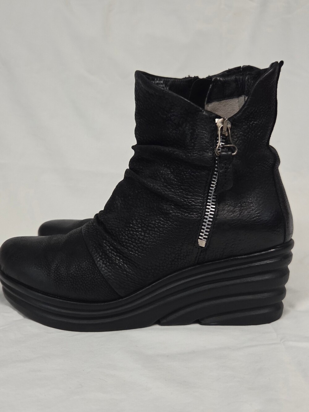 Miz Mooz Zuzu Platform Wedge Bootie 38
